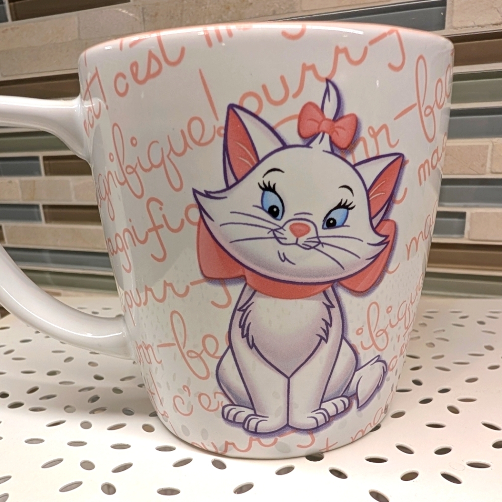 Aristocats Marie Disney Parks 3D Mug-EUC - Picture 2 of 6